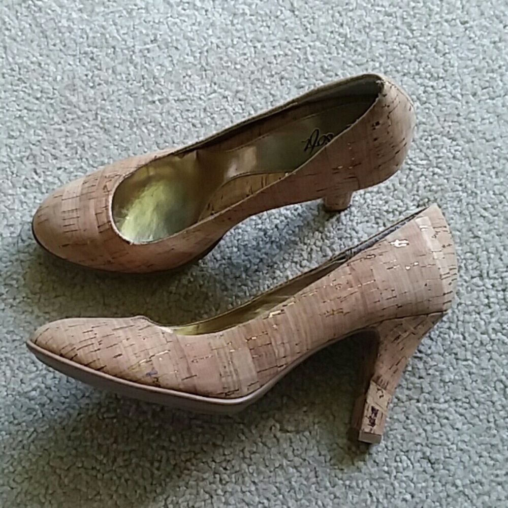 Cork heels